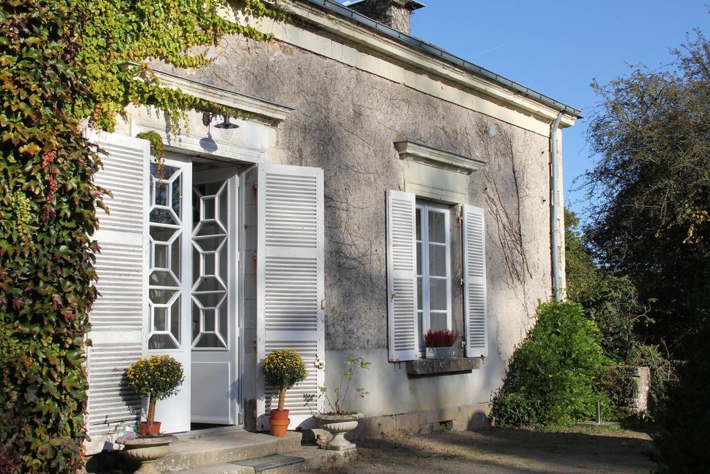 Le Domaine Du Cormier Hotel Orvault Exterior photo